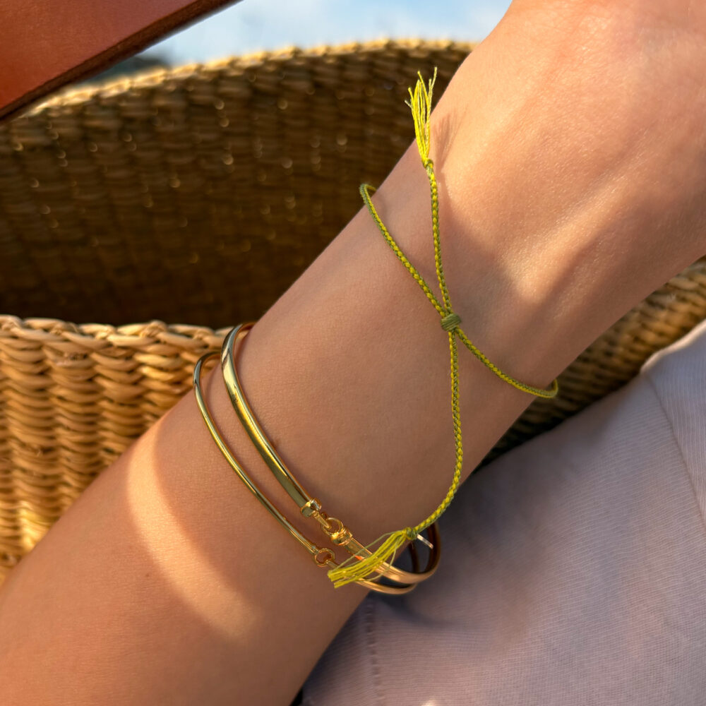 BRACCIALE_HAWAII_CHIUSURA-copia.jpg bracciale rigido piatto oro giallo