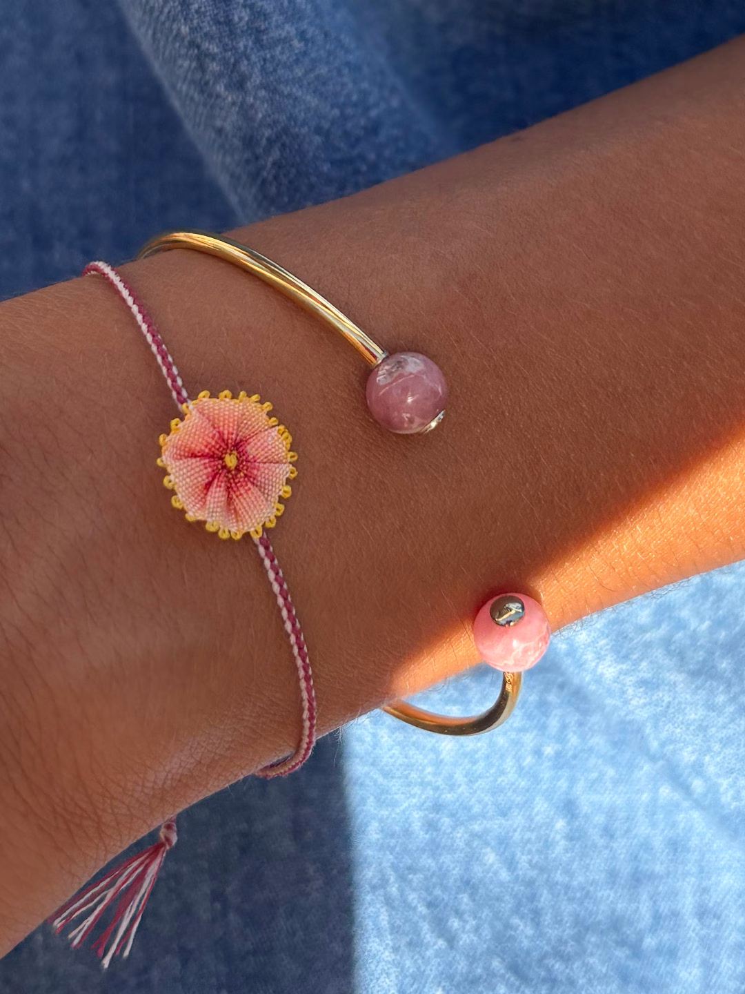 BRACCIALE RIGIDO OPEN IN ORO PIETRA RODOCROSITE